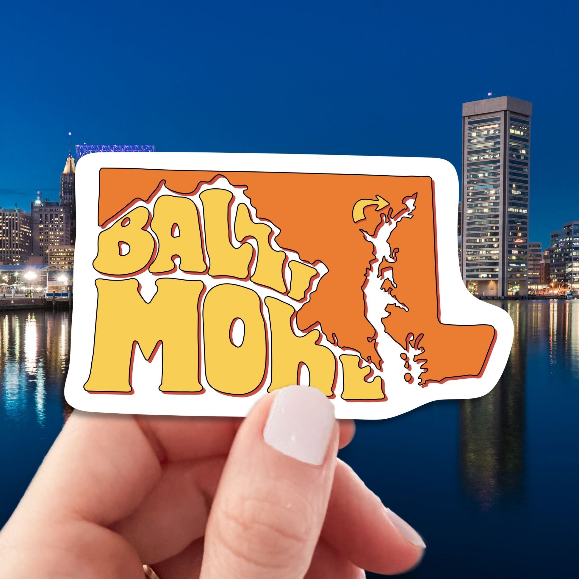 baltimore maryland travel luggage sticker, hand display, baltimore skyline background