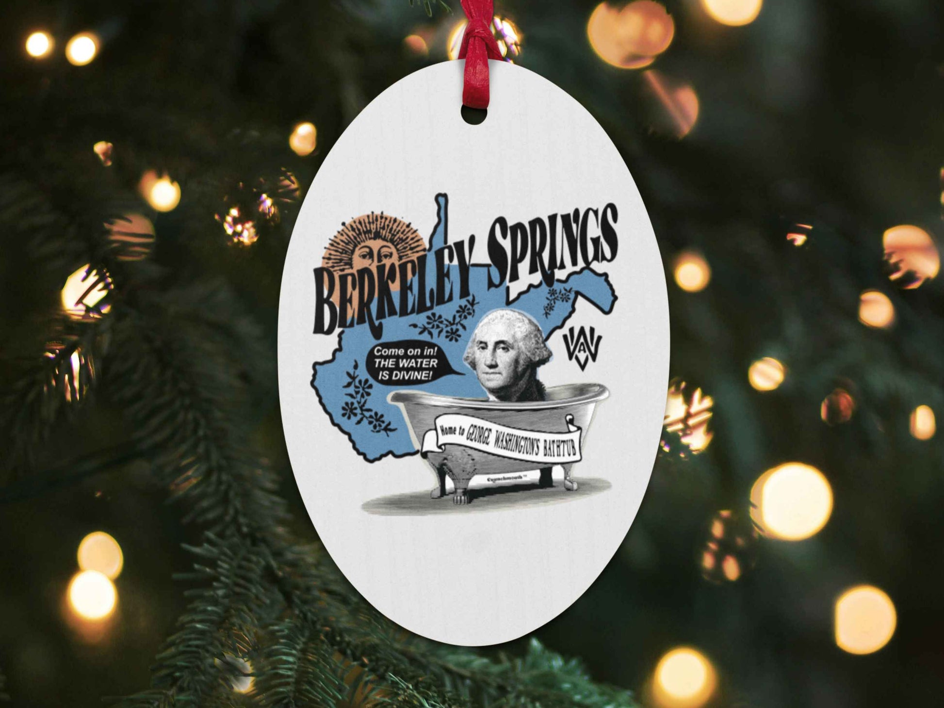 berkeley springs Christmas ornament, George Washington's bathtub, back, Christmas tree background