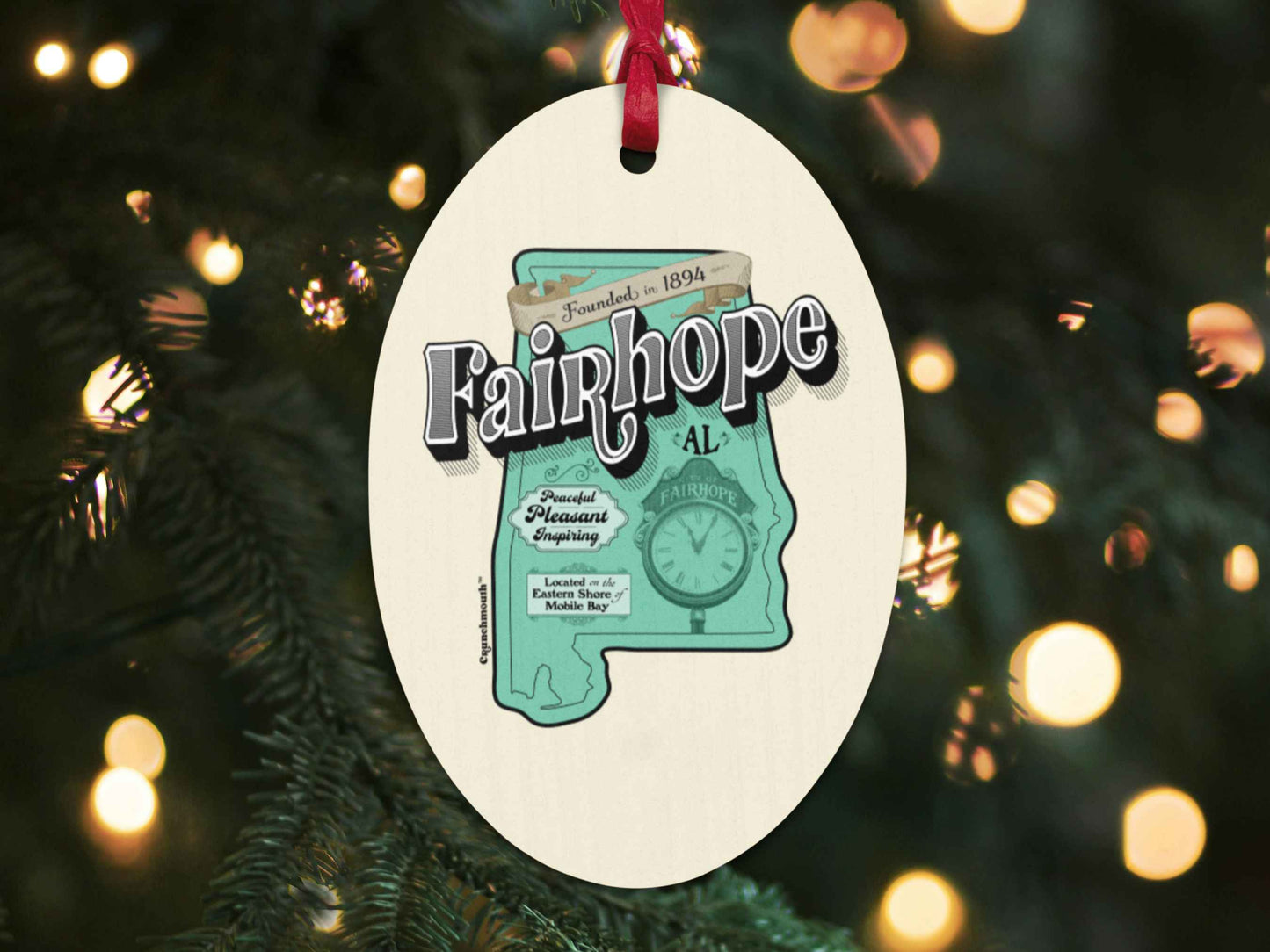 fairhope alabama Christmas ornament, back, Christmas tree background