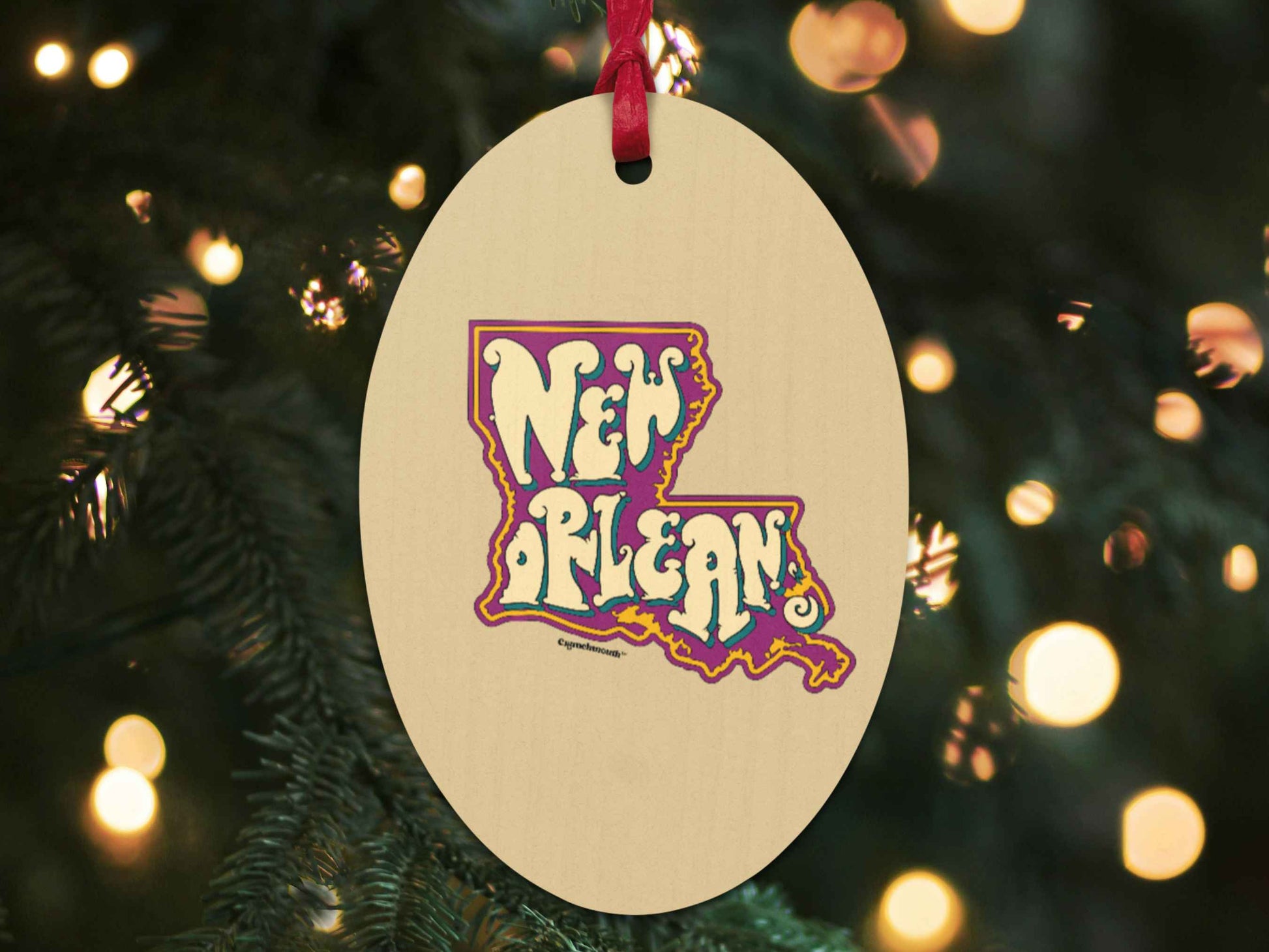 new orleans louisiana wooden ornament, front, Christmas tree background