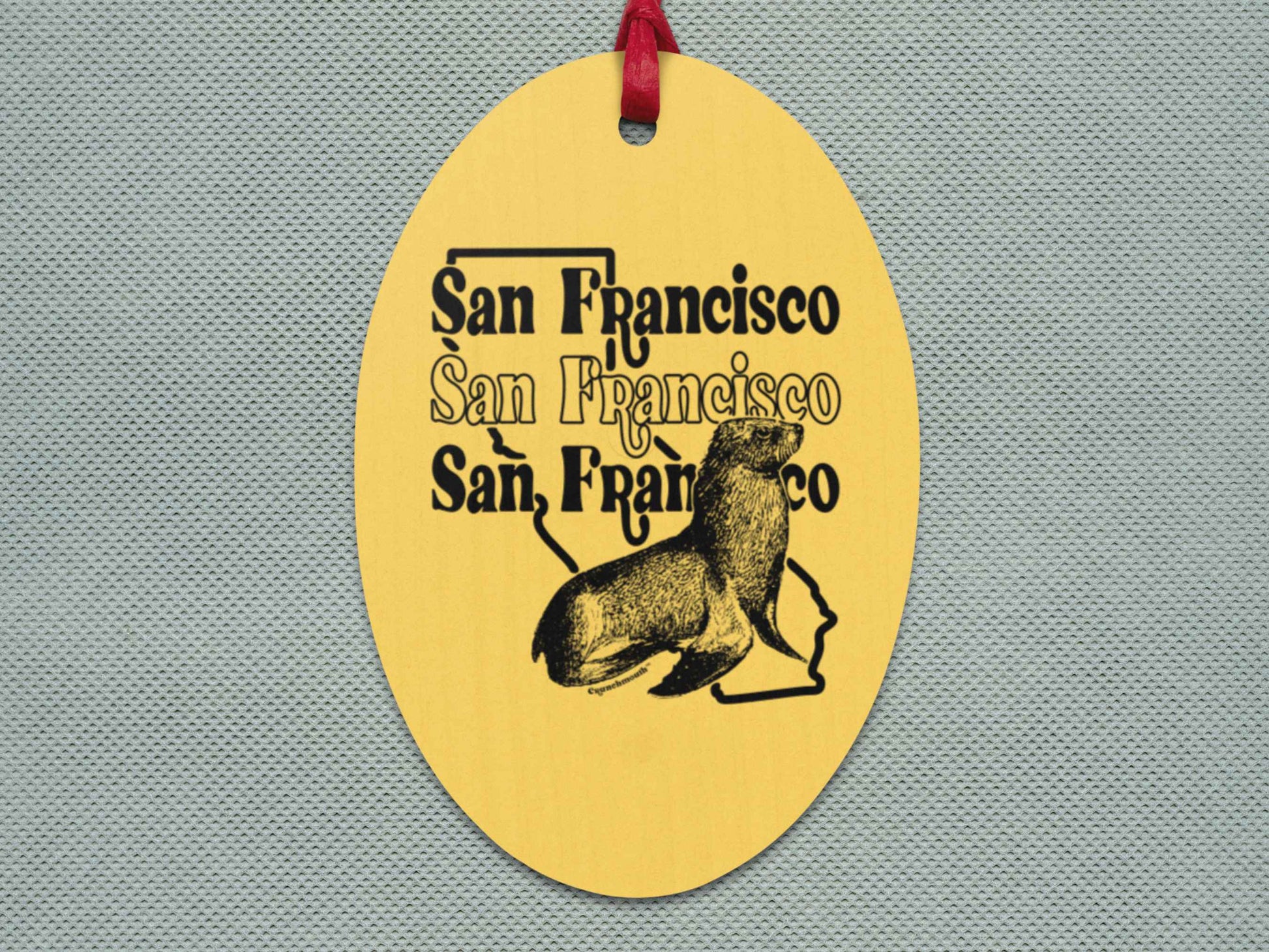 san francisco ornament, retro Christmas ornaments, back, green gray textured background