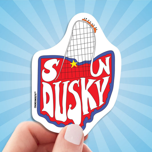 sandusky ohio travel luggage sticker, hand display, sun rays design background