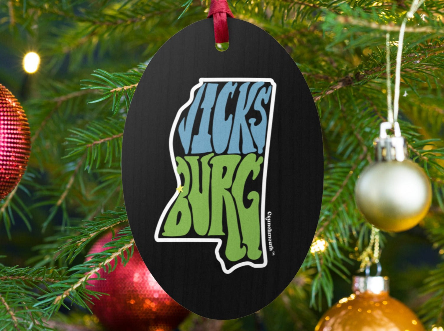 vicksburg Christmas ornament, front, Christmas tree background