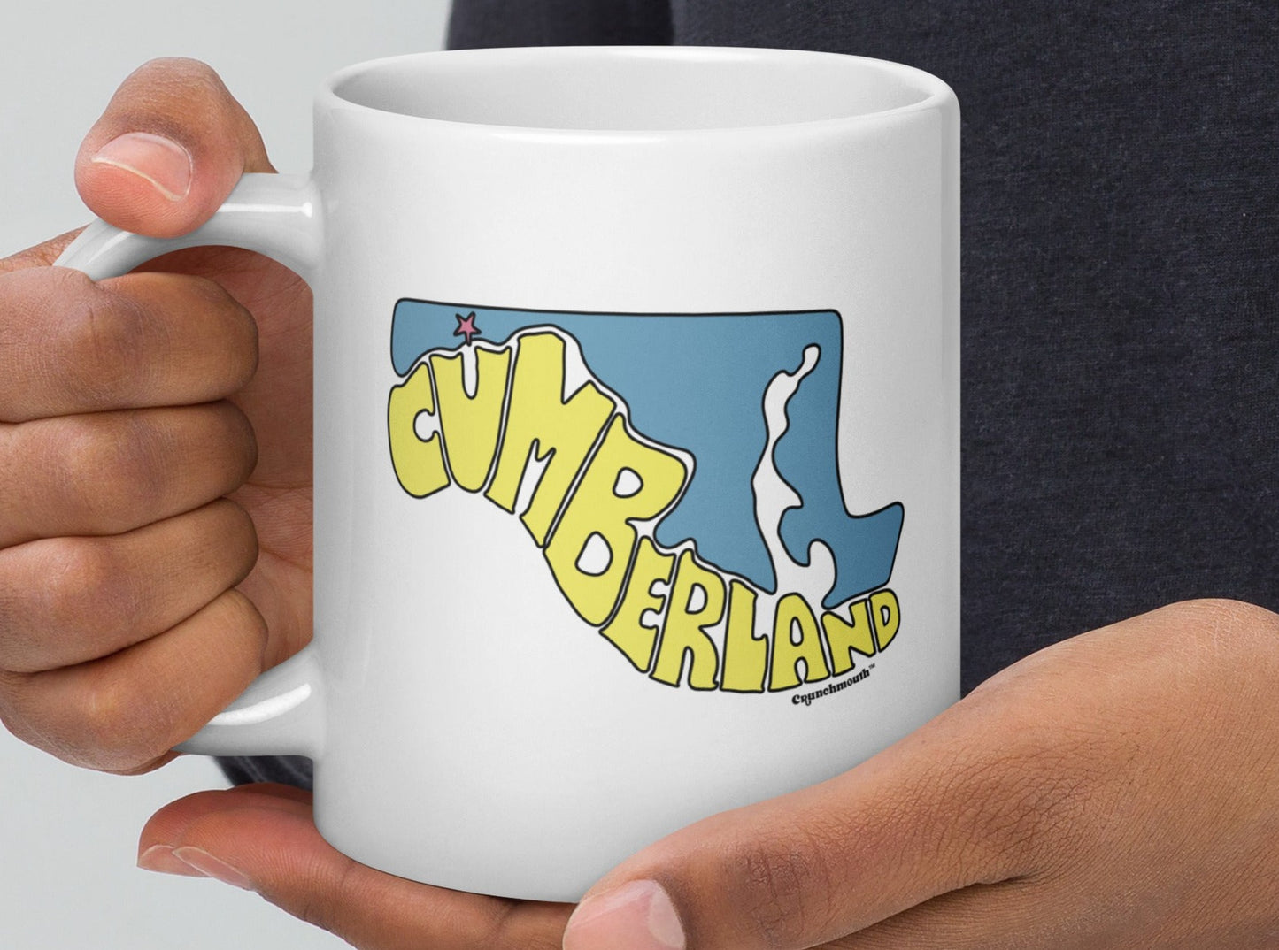 cumberland maryland 20oz coffee mug displayed in hands